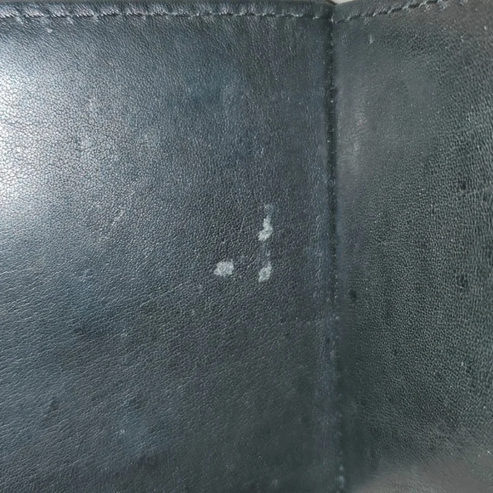 G.H. Bass & Co. Leather Card Holder Money Clip
